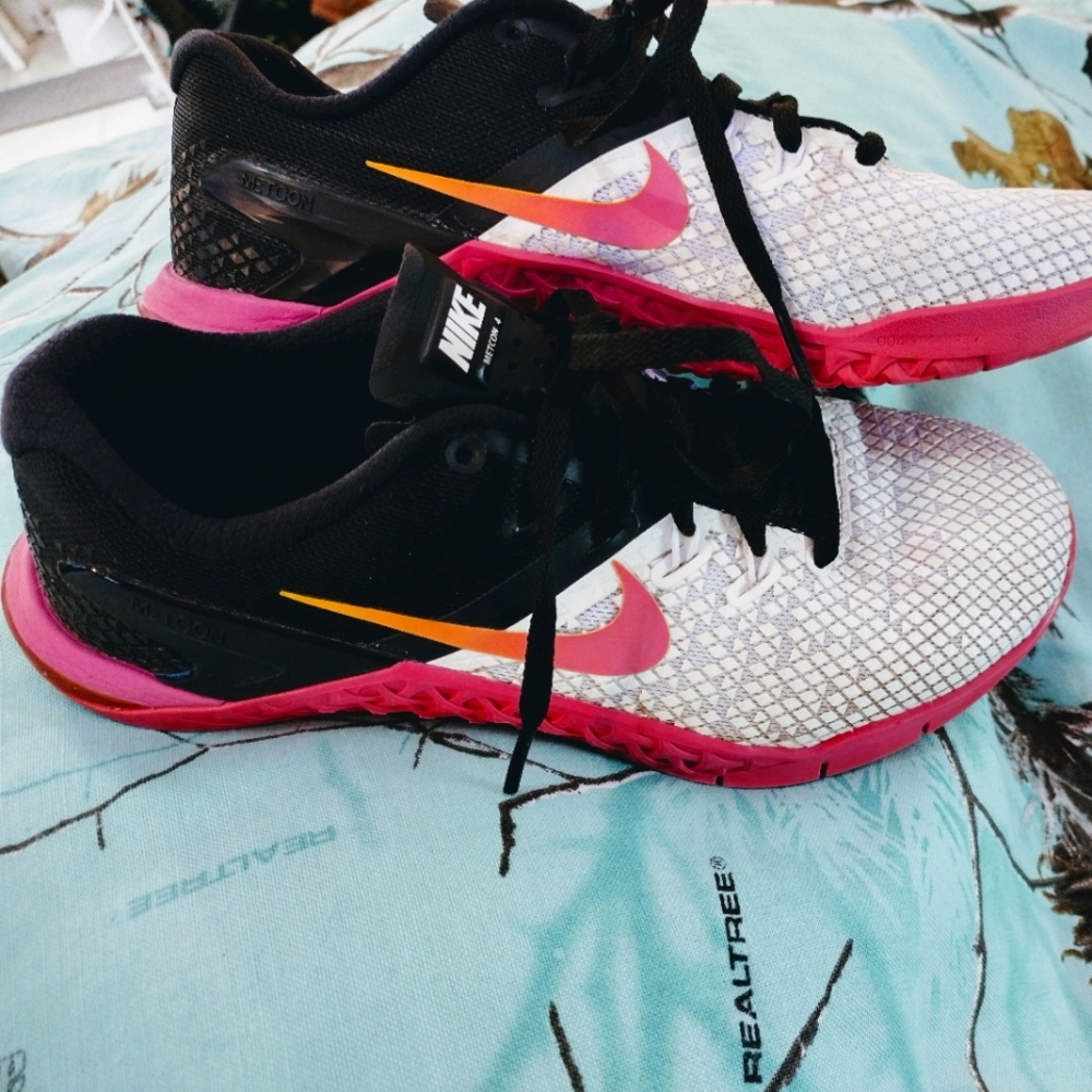 Nike Metcon 4 shoes